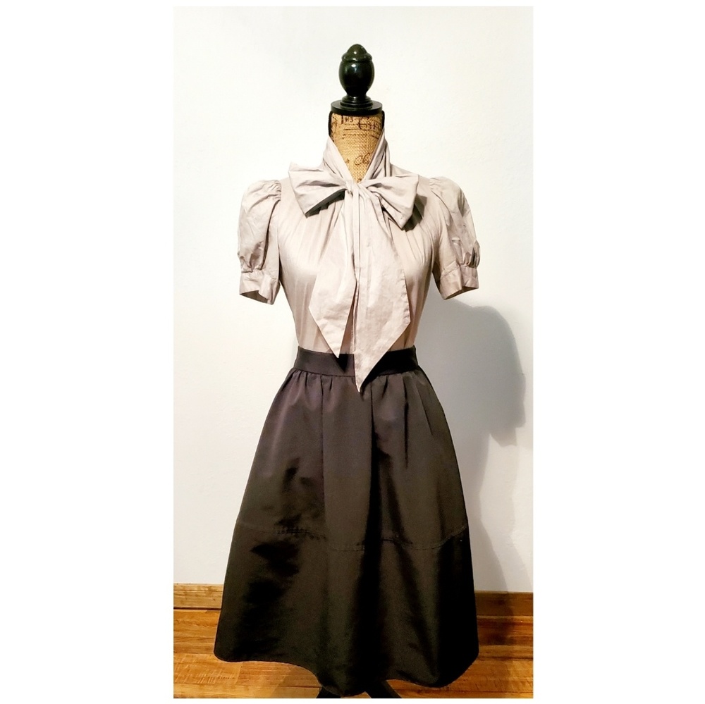 ✦French Connection Pussy Bow Blouse Grey Puff Slee